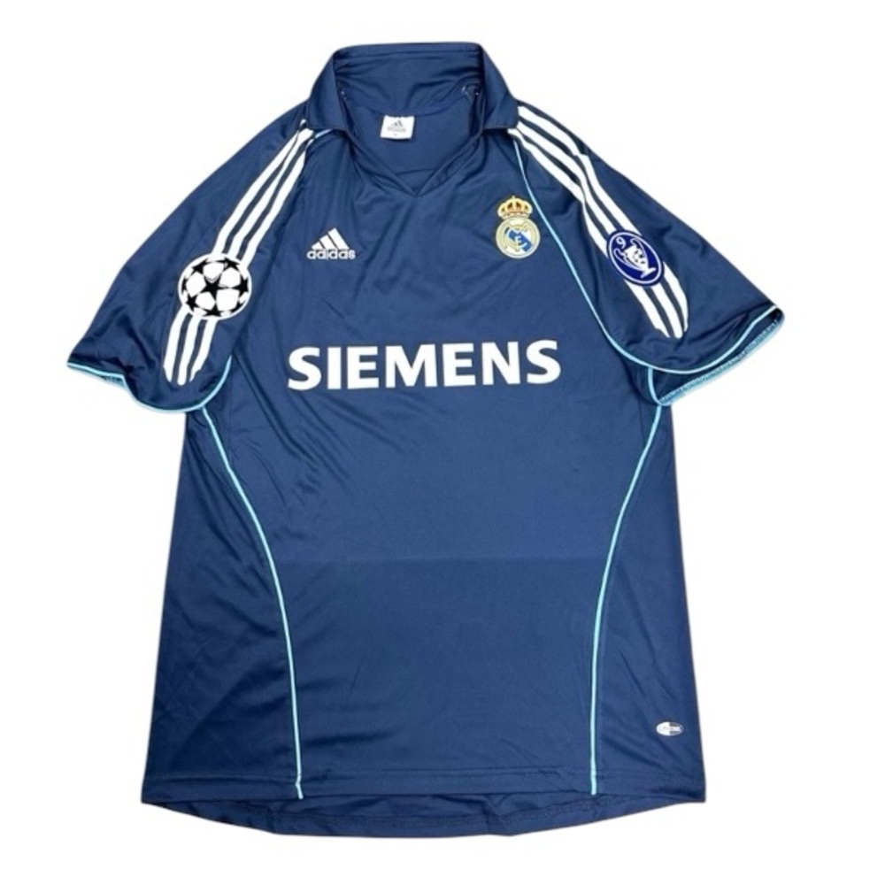 2005/06 Real Madrid kit. Zinedine zidane soccer football jersey. Brand new